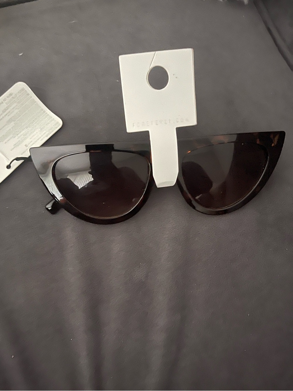 Forever 21 Tortoiseshell Cat Eye Sunglasses - Brown/Black